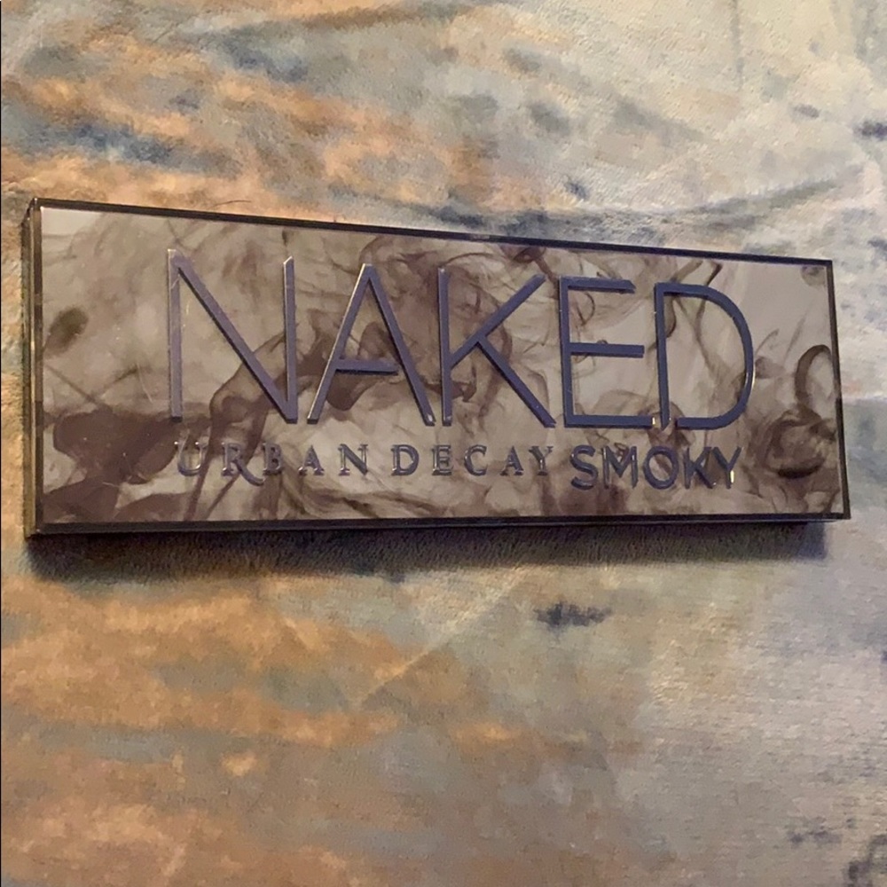 Discounted eyeshadow palette